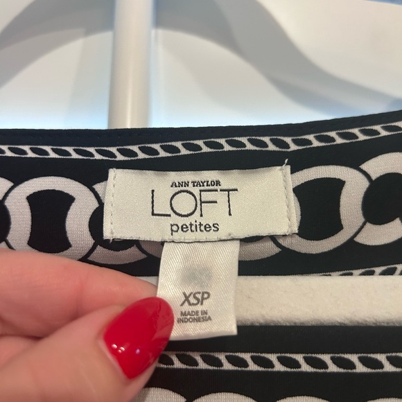 LOFT Damask Mini Dress Size XS Petite - Picture 5 of 5